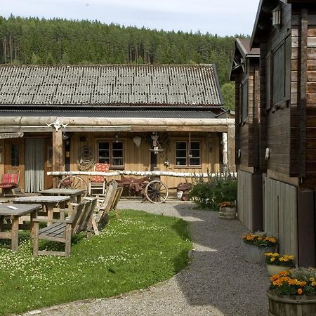 Sun Dance Ranch Bed and Breakfast Ekshärad Esterno foto