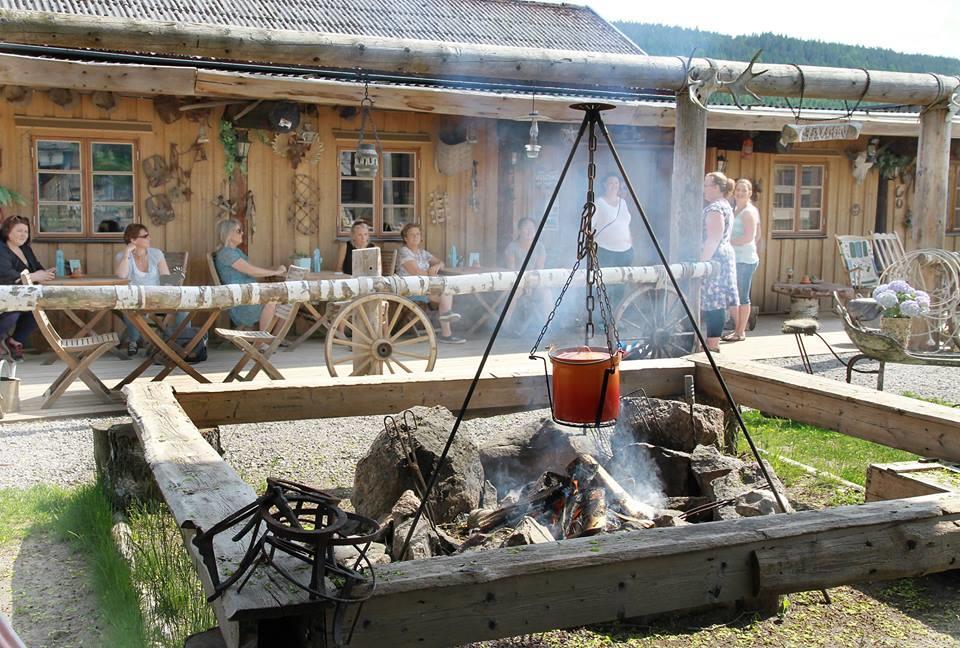 Sun Dance Ranch Bed and Breakfast Ekshärad Esterno foto