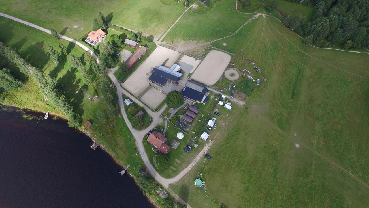 Sun Dance Ranch Bed and Breakfast Ekshärad Esterno foto